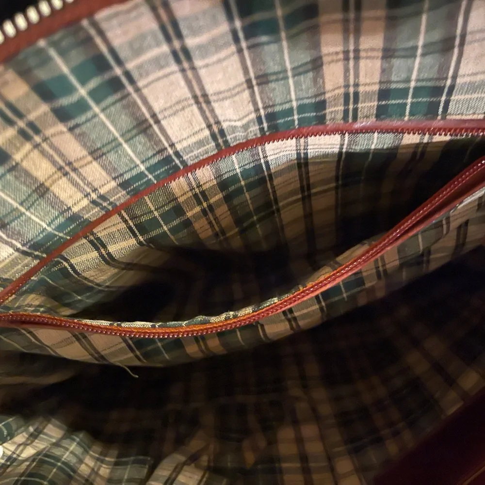 Wild West Los Angeles Rich Brown Leather Tote - Picture 5 of 6